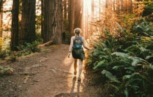 Núria Pallach - Maestra de Reiki, terapeuta energética y experta en meditación para la salud mental y física